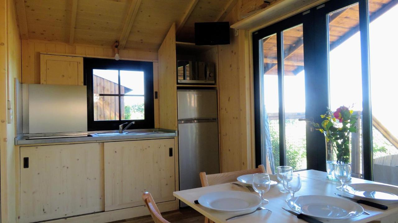 Grane Lodges Du Camping Les 4 Saisons מראה חיצוני תמונה