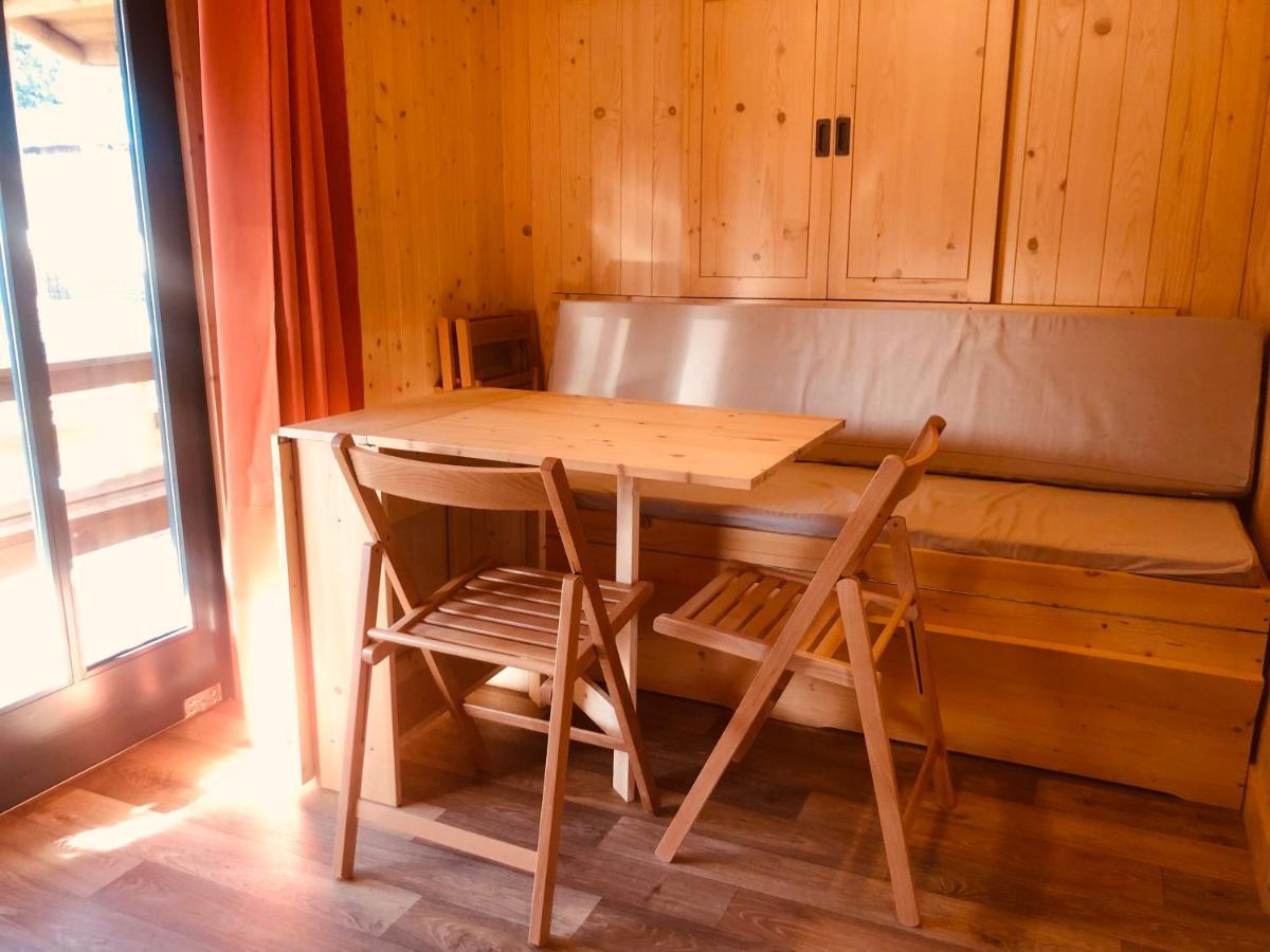 Grane Lodges Du Camping Les 4 Saisons מראה חיצוני תמונה